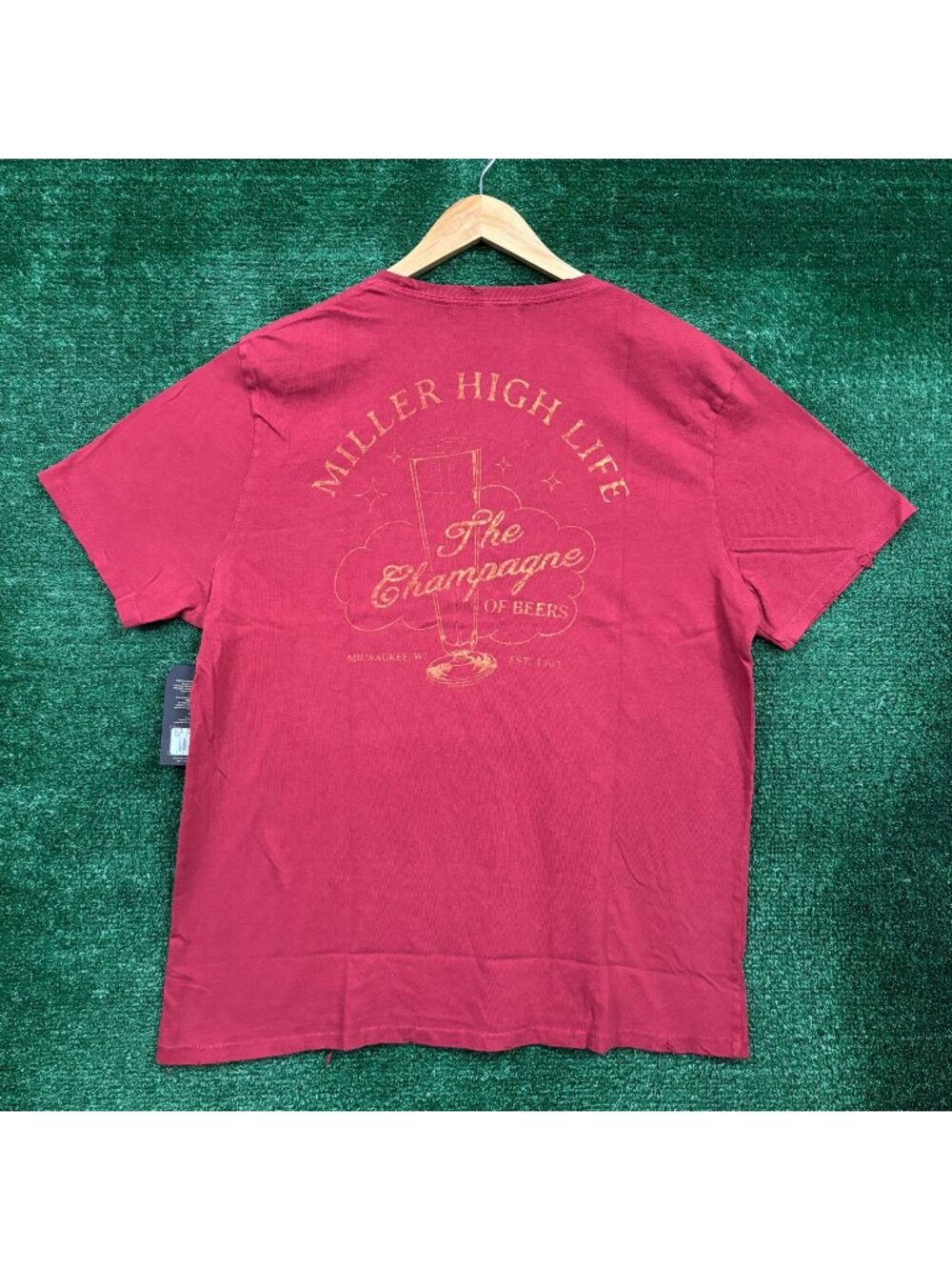 Miller High Life The Champagne of Beers Est 1903 T-Shirt Size Extra Large